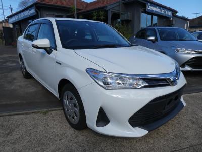 2018 TOYOTA COROLLA AXIO (HYBRID) 4D SEDAN NKE165 for sale in South West