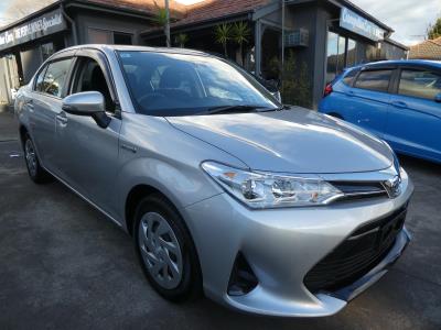 2018 TOYOTA COROLLA AXIO (HYBRID) 4D SEDAN NKE165 for sale in South West