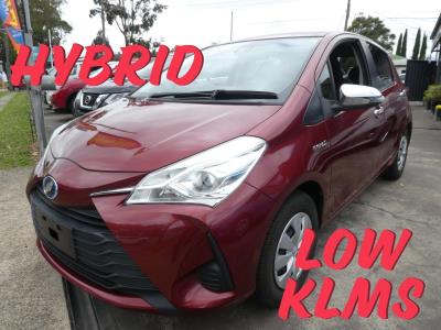 2017 TOYOTA VITZ F (HYBRID) 5D HATCHBACK NHP130 for sale in South West