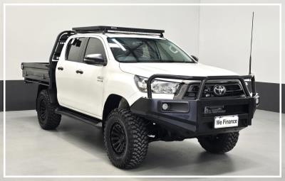 2022 TOYOTA HILUX SR (4x4) DOUBLE C/CHAS GUN126R for sale in Perth