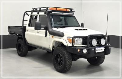 2020 TOYOTA LANDCRUISER WORKMATE (4x4) DOUBLE C/CHAS VDJ79R MY18 for sale in Perth