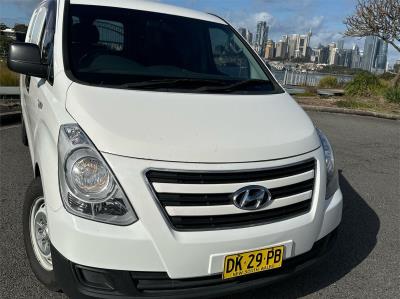 2017 HYUNDAI iLOAD 3S TWIN SWING 4D VAN TQ SERIES 2 (TQ3) MY17 for sale in Northern Beaches