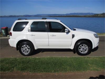 2011 FORD ESCAPE 4D WAGON ZD for sale in Dapto