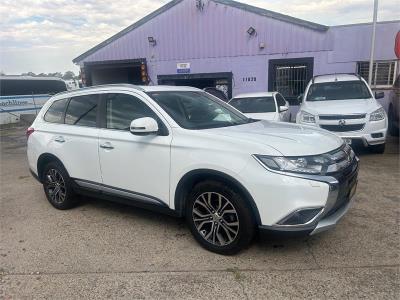 2015 MITSUBISHI OUTLANDER EXCEED (4x4) 4D WAGON ZK MY16 for sale in Sydney - Outer West and Blue Mtns.