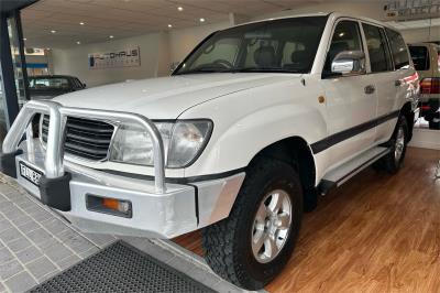1999 TOYOTA LANDCRUISER GXL (4x4) 4D WAGON FZJ105R for sale in Southern Highlands