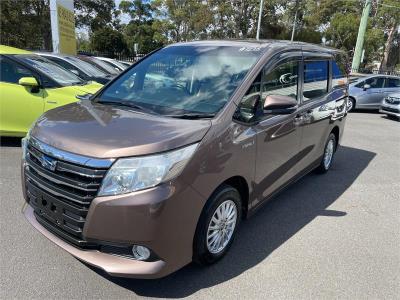 2014 Toyota Noah Hybrid Wagon ZWR80 for sale in Inner South