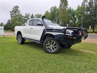 2020 TOYOTA HILUX SR5 (4x4) X CAB P/UP GUN126R FACELIFT for sale in Darling Downs