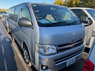 2013 TOYOTA HIACE 4WD Dual Door 4WD Turbo Diesel wagon Camper KDH206R MY13 UPGRADE 2013 for sale in Sydney - Ryde