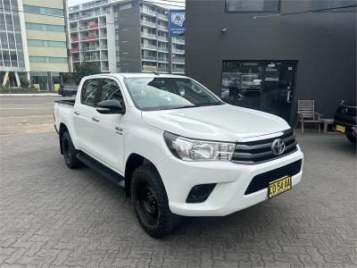 2017 TOYOTA HILUX SR HI-RIDER DUAL CAB UTILITY GUN136R MY17 for sale in Inner West