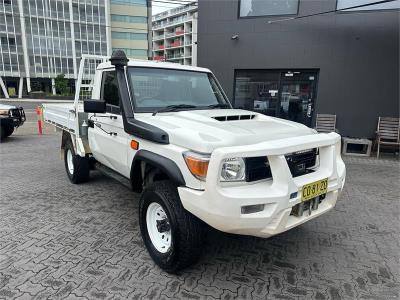 2017 TOYOTA LANDCRUISER WORKMATE (4x4) C/CHAS VDJ79R MY18 for sale in Inner West