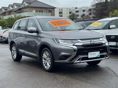 2020 MITSUBISHI OUTLANDER ES 7 SEAT (2WD) 4D WAGON ZL MY21 for sale in North West