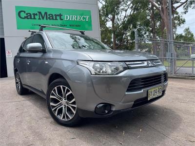 2013 MITSUBISHI OUTLANDER ES (4x4) 4D WAGON ZJ for sale in Newcastle and Lake Macquarie