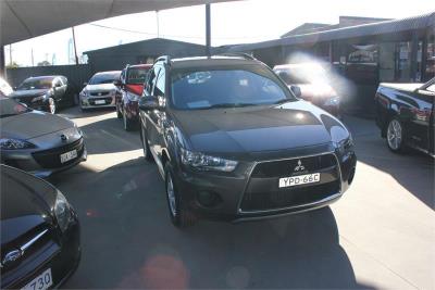 2012 MITSUBISHI OUTLANDER LS (FWD) 4D WAGON ZH MY12 for sale in Australian Capital Territory