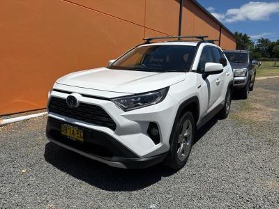 2021 TOYOTA RAV4 GXL (2WD) HYBRID 5D WAGON AXAH52R for sale in New England