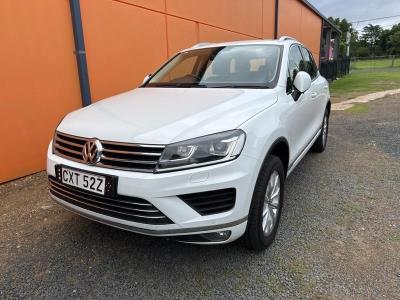 2015 VOLKSWAGEN TOUAREG V6 TDI 4D WAGON 7P MY15 for sale in New England