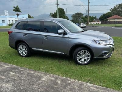 2021 MITSUBISHI OUTLANDER ES 5 SEAT (AWD) 4D WAGON ZL MY21 for sale in Illawarra