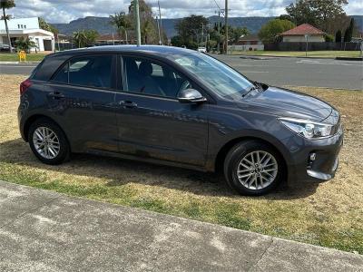 2017 KIA RIO Si 5D HATCHBACK YB MY17 for sale in Illawarra