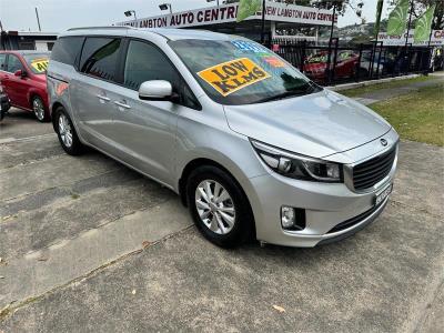 2015 KIA CARNIVAL Si 4D WAGON YP MY15 for sale in Newcastle and Lake Macquarie