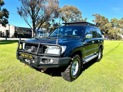 1999 TOYOTA LANDCRUISER GXL (4x4) 4D WAGON FZJ105R for sale in Outer East