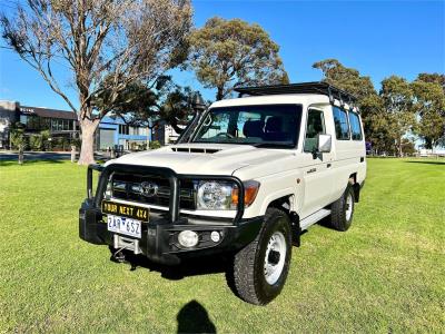 2019 TOYOTA LANDCRUISER GXL (4x4) 5 SEAT TROOPCARRIER VDJ78R for sale in Outer East