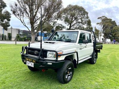 2019 TOYOTA LANDCRUISER WORKMATE (4x4) DOUBLE C/CHAS VDJ79R MY18 for sale in Outer East