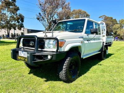 2018 TOYOTA LANDCRUISER WORKMATE (4x4) DOUBLE C/CHAS VDJ79R MY18 for sale in Outer East