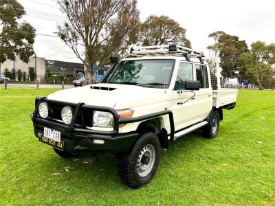 2017 TOYOTA LANDCRUISER WORKMATE (4x4) DOUBLE C/CHAS VDJ79R MY18 for sale in Outer East