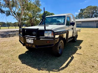 2015 TOYOTA LANDCRUISER WORKMATE (4x4) C/CHAS VDJ79R MY12 UPDATE for sale in Outer East