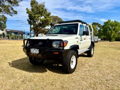 2012 TOYOTA LANDCRUISER WORKMATE (4x4) DOUBLE C/CHAS VDJ79R MY12 UPDATE for sale in Outer East