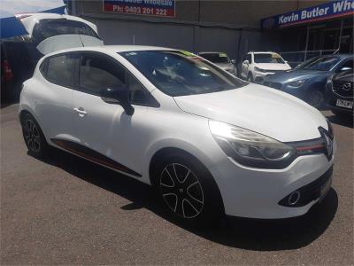 2014 RENAULT CLIO EXPRESSION 5D HATCHBACK X98 for sale in Illawarra