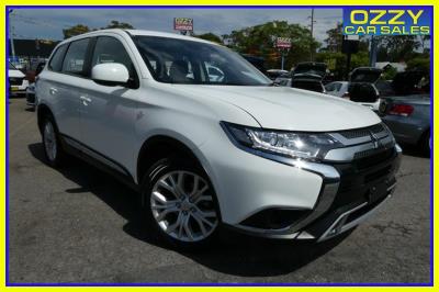 2021 MITSUBISHI OUTLANDER ES 7 SEAT (AWD) 4D WAGON ZL MY21 for sale in Sydney - Outer West and Blue Mtns.