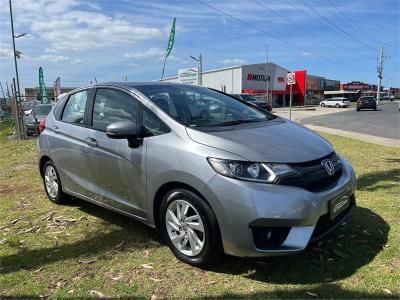 2016 HONDA JAZZ VTi LE 5D HATCHBACK GK MY15 for sale in Gippsland