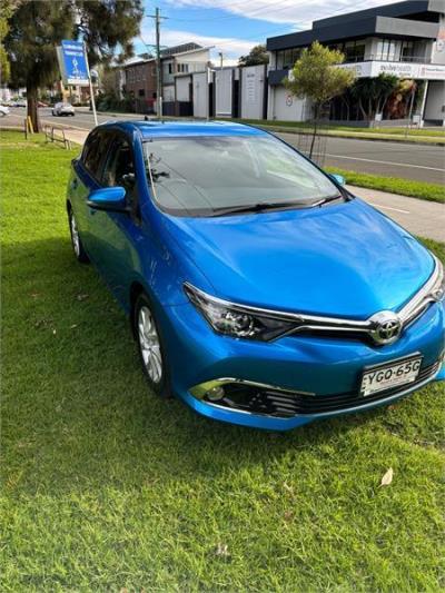 2017 TOYOTA COROLLA ASCENT SPORT 5D HATCHBACK ZRE182R MY15 for sale in Illawarra