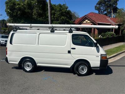 2004 TOYOTA HIACE 4D VAN RZH103R for sale in Inner West