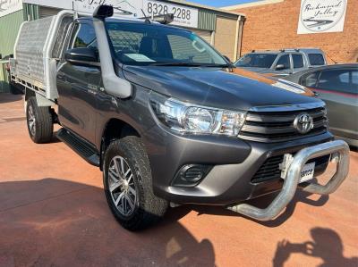 2017 TOYOTA HILUX SR (4x4) C/CHAS GUN126R MY17 for sale in Sydney - Outer West and Blue Mtns.