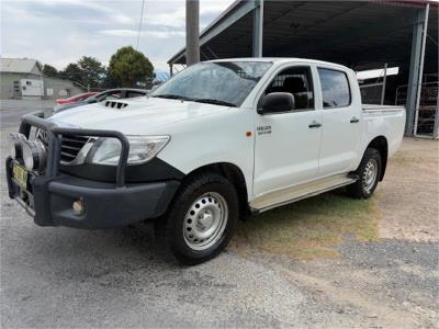 2014 TOYOTA HILUX SR (4x4) DUAL CAB P/UP KUN26R MY14 for sale in Riverina