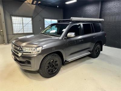 2016 TOYOTA LANDCRUISER GXL (4x4) 4D WAGON VDJ200R MY16 for sale in Southport