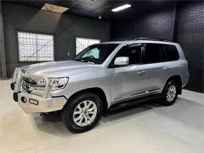 2019 TOYOTA LANDCRUISER LC200 VX (4x4) 4D WAGON VDJ200R for sale in Southport