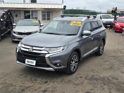2017 MITSUBISHI OUTLANDER LS 7 SEAT (AWD) 4D WAGON ZL MY18.5 for sale in Ravenhall