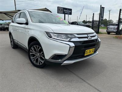 2018 MITSUBISHI OUTLANDER ES ADAS 5 SEAT (2WD) 4D WAGON ZL MY18.5 for sale in Hunter / Newcastle