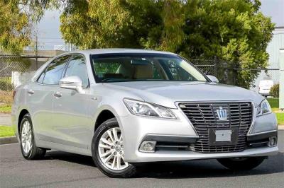 2013 Toyota Crown Royal Saloon Hybrid Sedan AWS210 for sale in Braeside