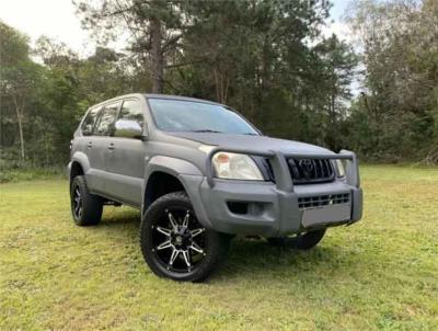 2004 TOYOTA LANDCRUISER GXL (4x4) 4D WAGON UZJ100R for sale in Rochedale South