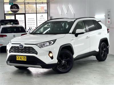 2019 TOYOTA RAV4 CRUISER (AWD) HYBRID 5D WAGON AXAH54R for sale in Fyshwick