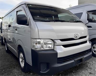 2018 TOYOTA HIACE COMMUTER VAN, 10-SEATER, AFTERMARKET RIMS, LINE ASSIST MID ROOF WIDE BODY TRH214 for sale in Brisbane West