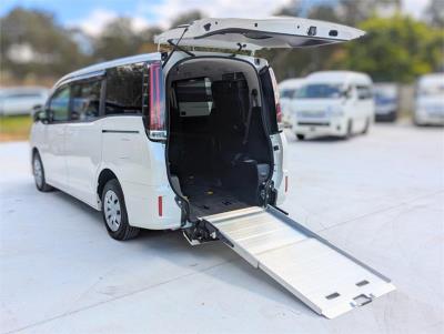 2021 TOYOTA NOAH MINIVAN PEOPLE MOVER WELCAB WHEELCHAIR RAMP MINIVAN for sale in Brisbane West