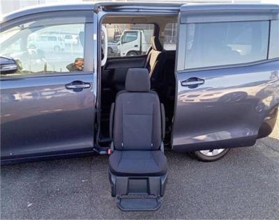 2015 TOYOTA VOXY WELCAB LIFT-UP SIDE SEAT PEOPLE MOVER MINIVAN ZRR80 PETROL for sale in Brisbane West