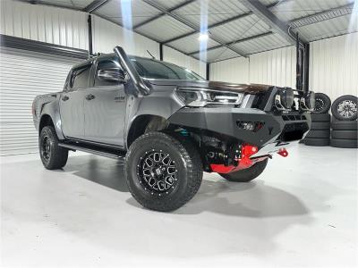 2020 TOYOTA HILUX SR5 (4x4) DOUBLE CAB P/UP GUN126R FACELIFT for sale in Mackay