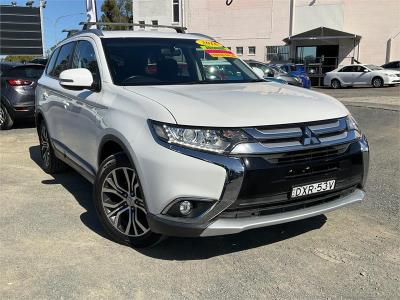 2016 MITSUBISHI OUTLANDER LS (4x2) 4D WAGON ZK MY16 for sale in Newcastle and Lake Macquarie