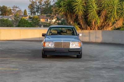 1992 Mercedes-Benz 300E 2.6 Sedan W124 for sale in Dural