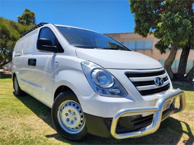 2017 HYUNDAI iLOAD 3S LIFTBACK 4D VAN TQ SERIES 2 (TQ3) MY18 for sale in Wangara